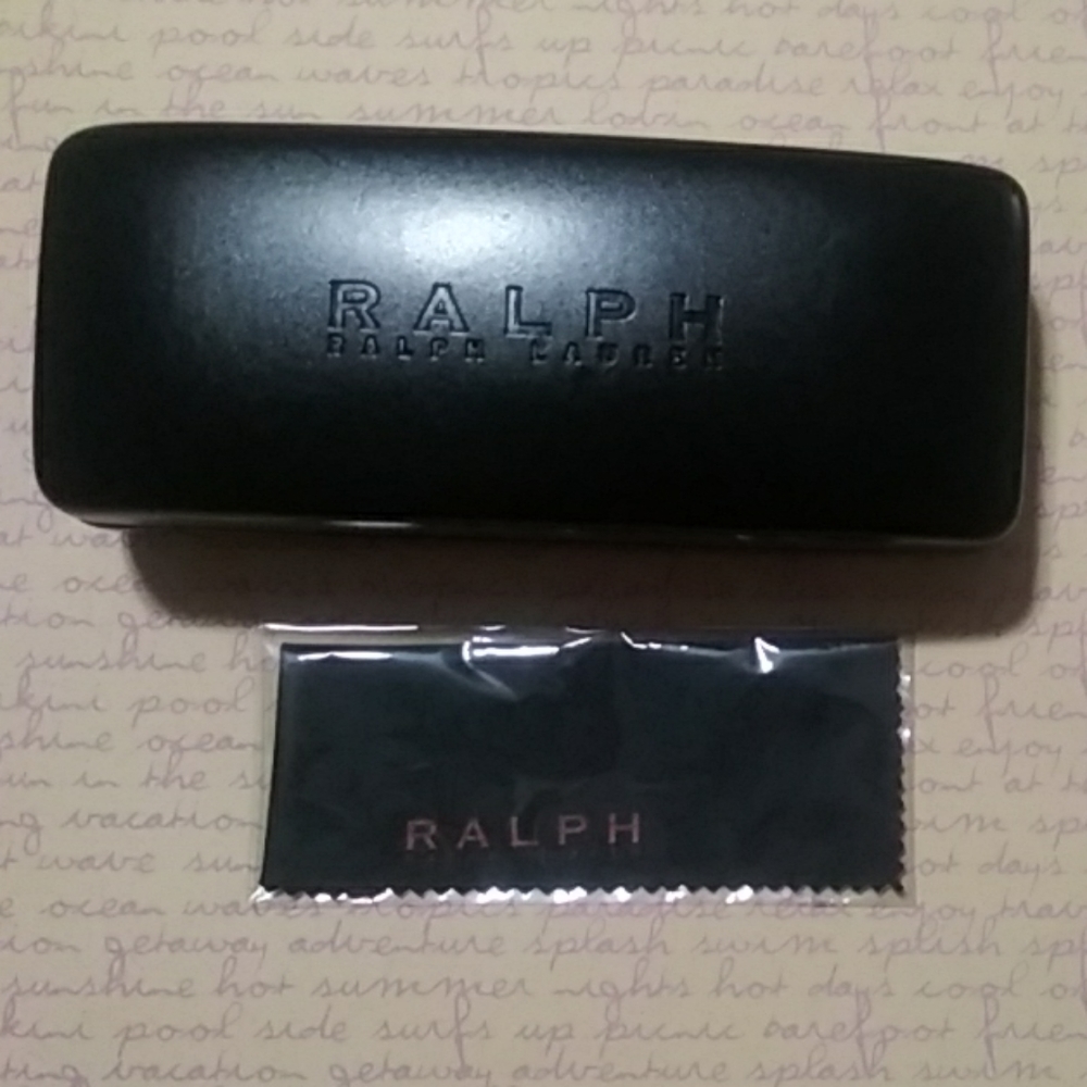 Sunglasses hard case